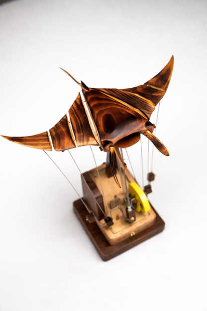 Handgefertigte Mantarochen von Hans